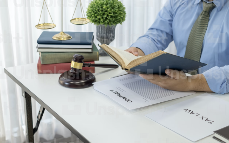 How Can a Personal Injury Lawyer Help With the Medical Side of a Case?